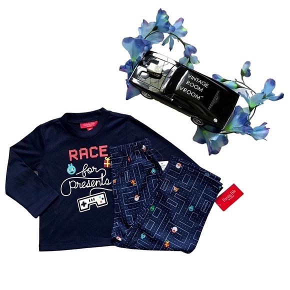 Family PJs NWT 2 Piece Christmas Pajamas for Kids 2T/3T - Picture 1 of 10